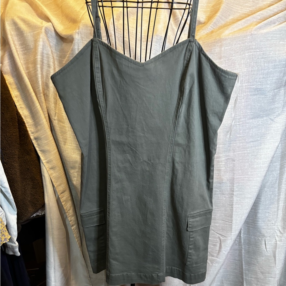 Celebrity Pink Olive Green Tunic Top